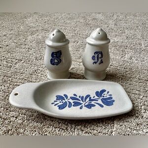 Blue Floral Salt and Pepper Shaker Set with Butter Tray